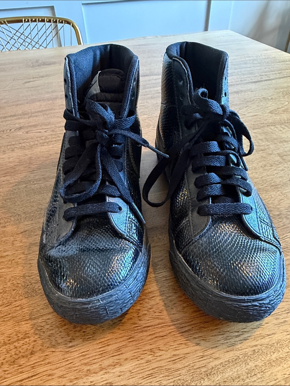 Women's 6.5 Nike snake skin type Black High-Top Sneakers